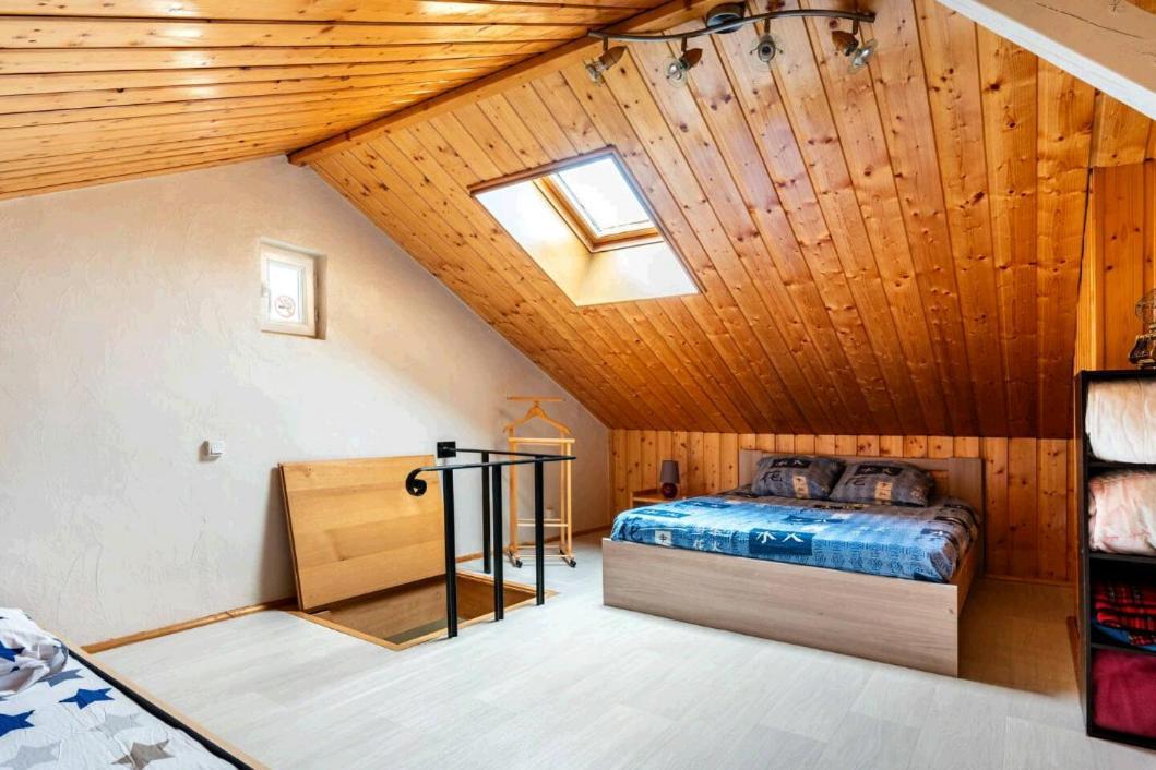 Jolie Appart T4 La Zoune Avec Jardin 8 Personnes Chorges Exterior photo